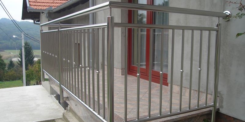 inox ograda za balkon sa kuglicama